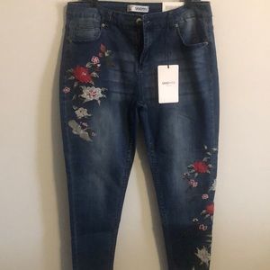Women’s ankle length jeans 👖